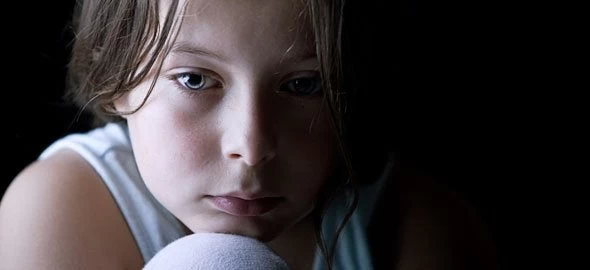 Γονείς με καρκίνο: Πώς πρέπει να μιλήσουμε στα παιδιά – Η σιωπή δεν είναι λύση